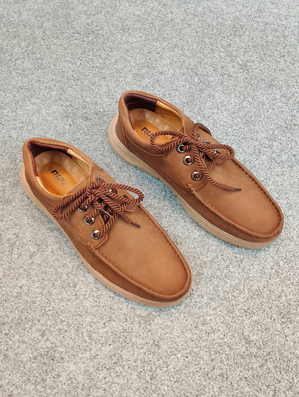 Man's Comfort Casual Leather Loafer (RL-56)
